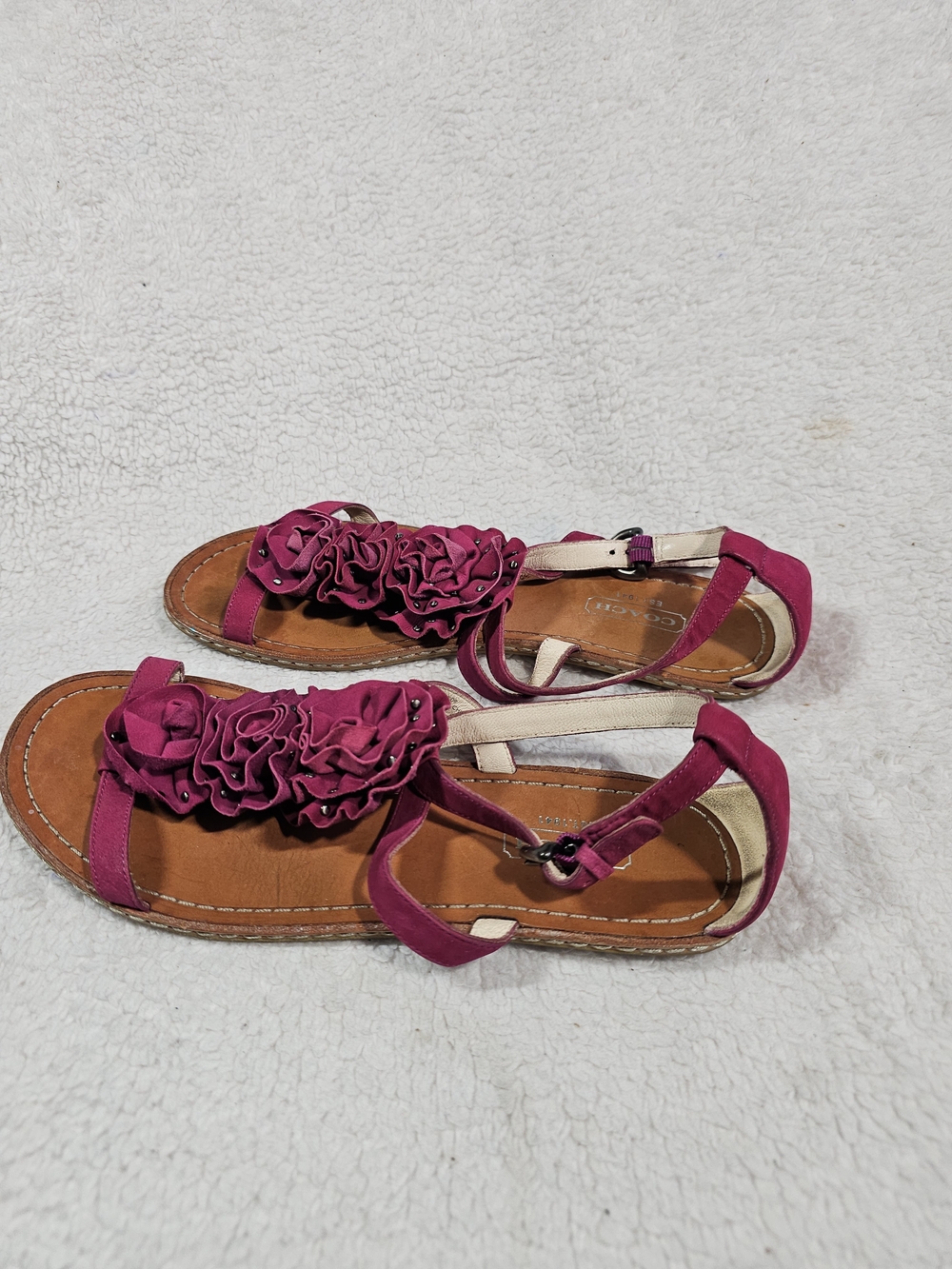 Coach Sandals Sz 6.5 B Women Rose Pink Red Flower Straps A8341 YGI G2S-21 - Picture 2 of 8